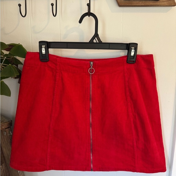 Rue21 Dresses & Skirts - ❤️Rue21 Red Corduroy Zip-Front Mini Skirt ❤️